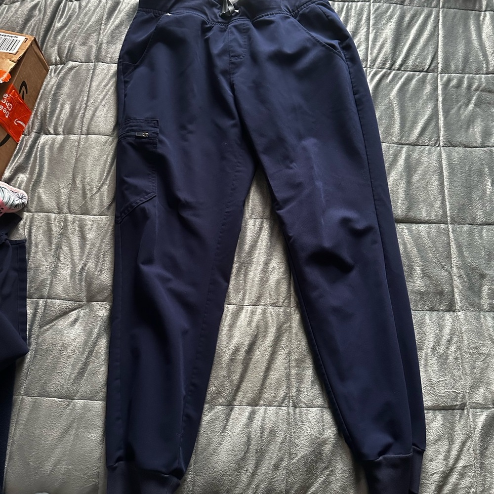 Figs Women's Navy Jogger Pants